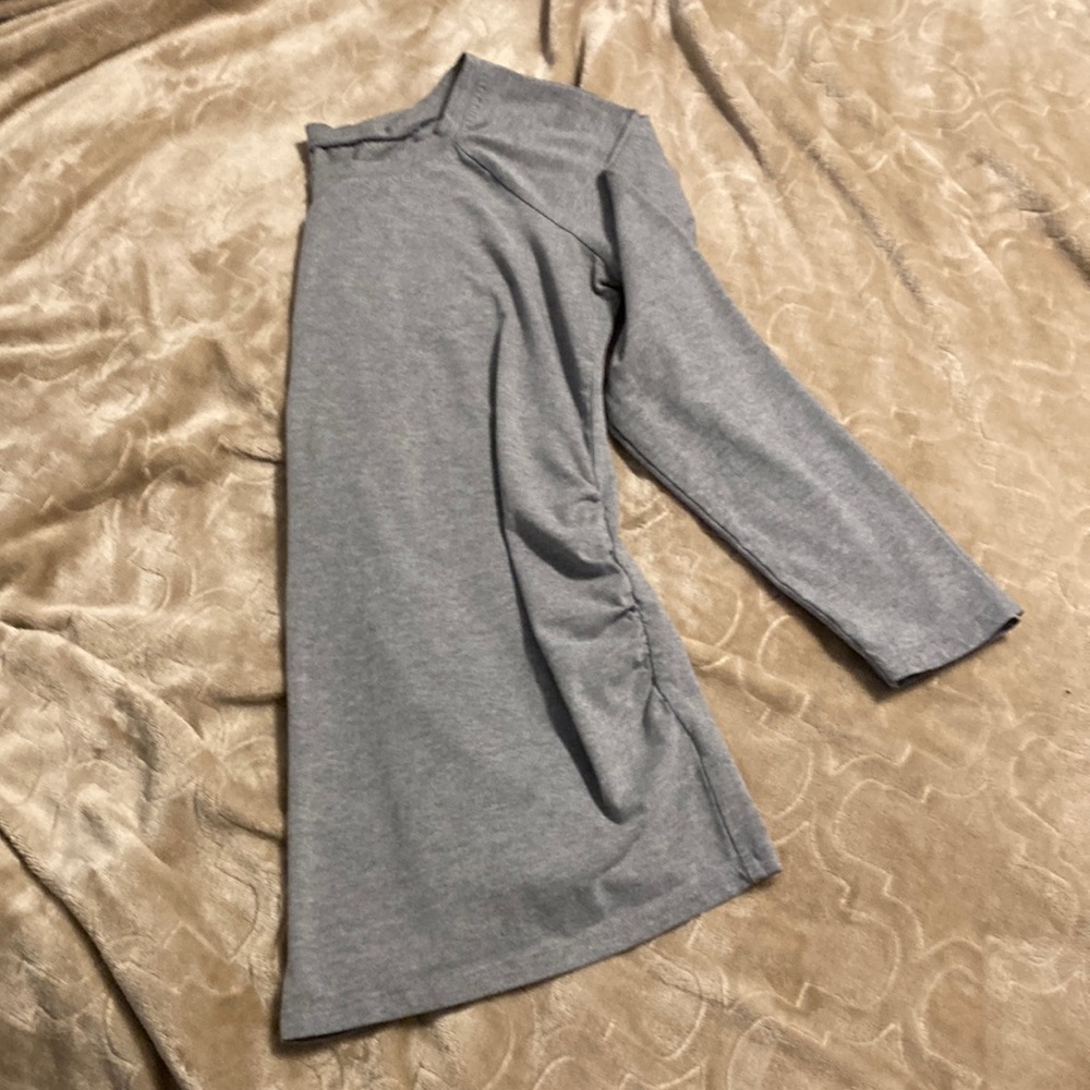 Long Sleeved Maternity Tee in Grey size M